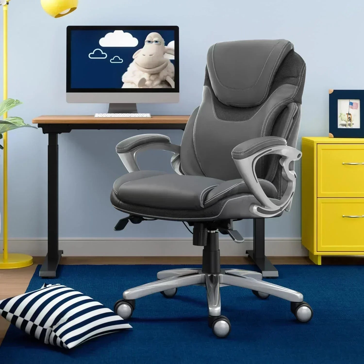 Executive office chair ergonomic computer desk and chair