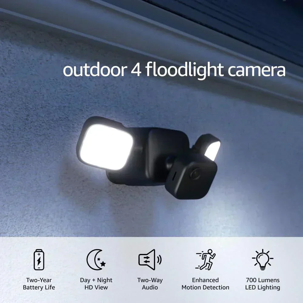 Outdoor 4 Floodlight Camera Wire-free smart security camera